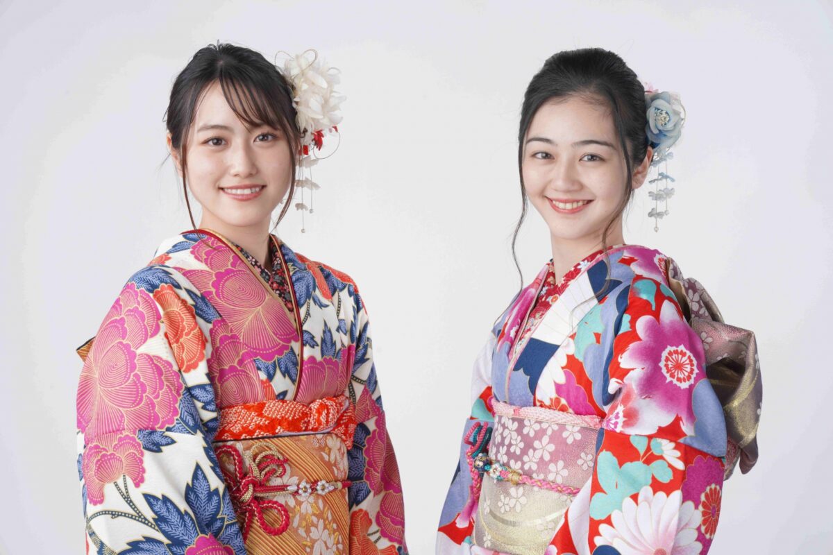 振袖をさらに引き立てる！成人式にぴったりな最新ヘアメイクとは？